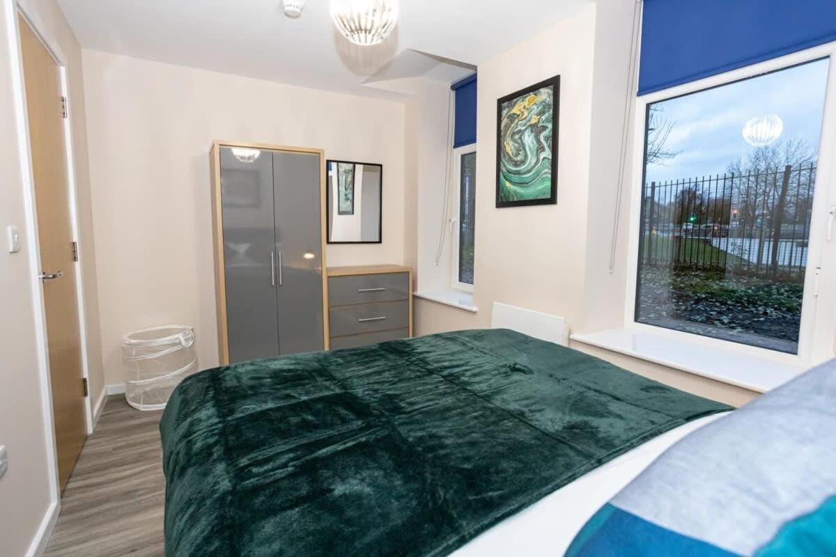 Lovely 1 Bedroom Apartment In Manchester Exterior photo